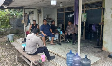 Polsek Gebang Polresta Cirebon Laksanakan Patroli Dialogis di Desa Gebang Ilir, Sampaikan Imbauan Kamtibmas